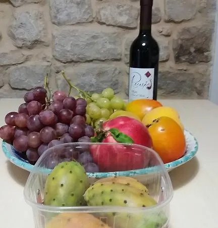 بيت للعطل Reusia *